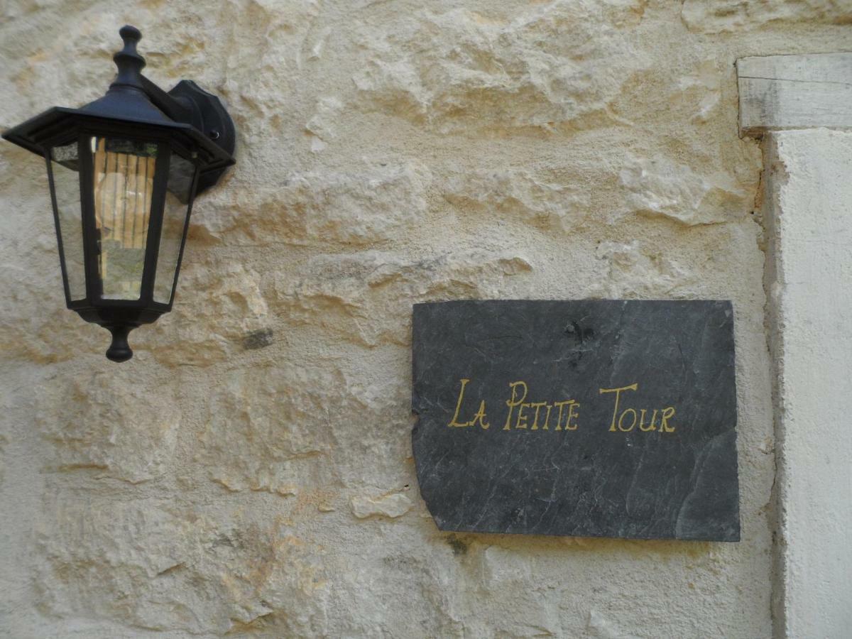 La Petite Tour Villa Carlux Exterior foto